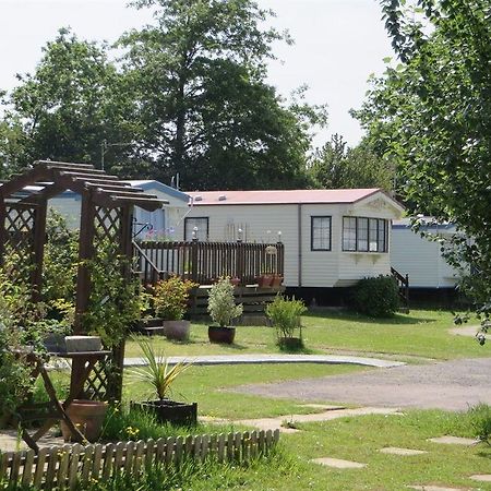 Spindlewood Country Holiday Park - Caravan Park Hastings Dış mekan fotoğraf